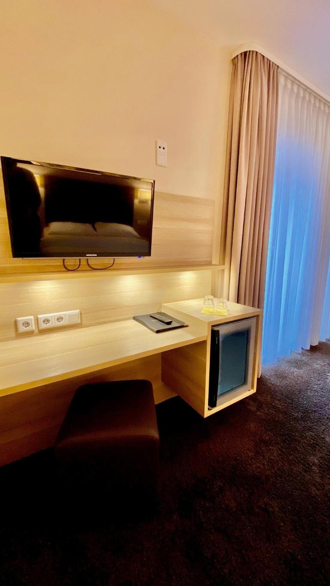 Hotel Bacchus Bensheim Zimmer foto